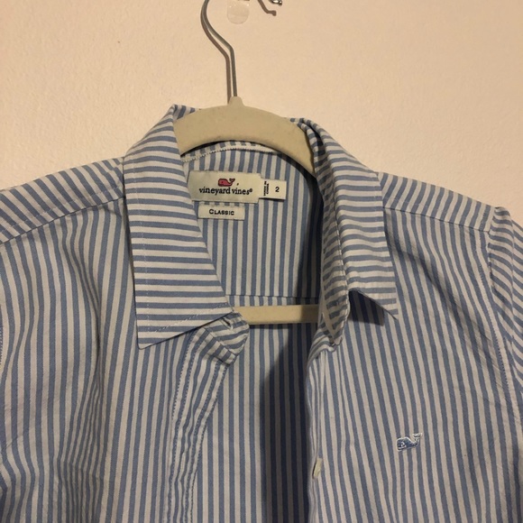 Vineyard vines button down - Picture 2 of 3